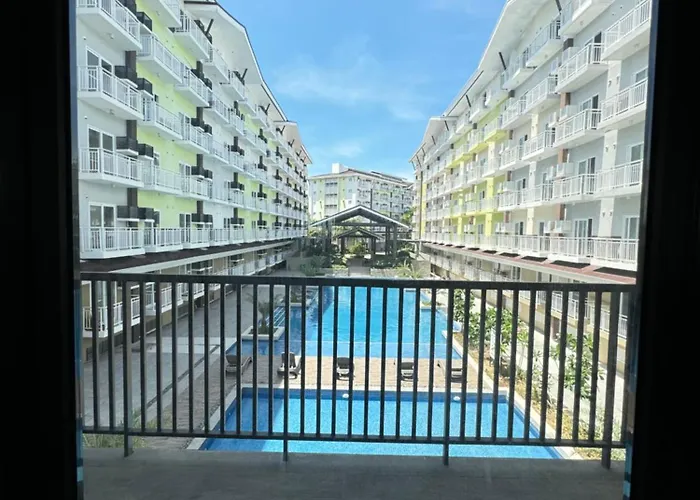 Summer 20 22 Apartahotel
